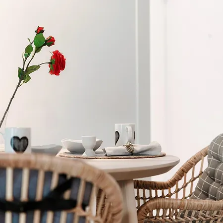 Numero 11 Piazza Amendola - By Myhomeincomo Appartement *