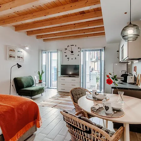 Numero 11 Piazza Amendola - By Myhomeincomo Appartement Côme