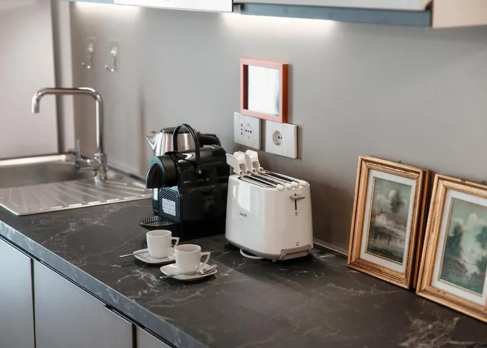 Numero 11 Piazza Amendola - By Myhomeincomo Apartament *