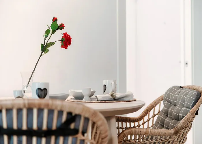 Numero 11 Piazza Amendola - By Myhomeincomo Apartment *
